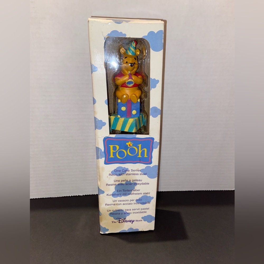 Cake Server Winnie the Pooh Birthday Party Disney Gifts Vintage Serving Utensil